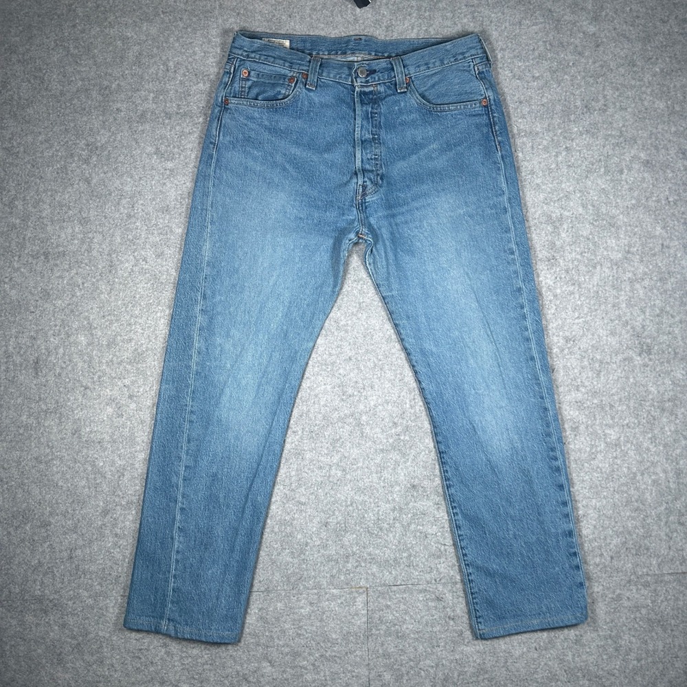 Levi's denim jeans Men 34x32 Blue 501 Original Fit Straight Leg WaterLess Casual